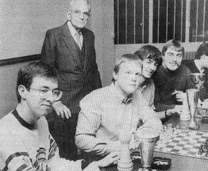 Atelier & jeu libre du mercredi soir @ Maison de Quartier de la Grette-Butte