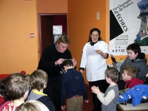 Atelier & jeu libre du mercredi soir @ Maison de Quartier de la Grette-Butte