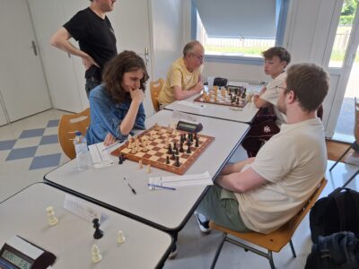 Atelier & jeu libre du mercredi soir @ Maison de Quartier de la Grette-Butte