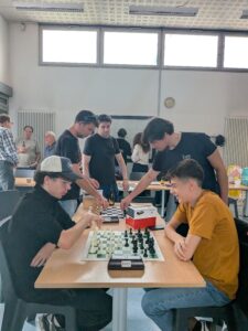 Atelier & jeu libre du mercredi soir @ Maison de Quartier de la Grette-Butte